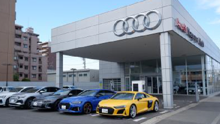 Audi 名古屋西 店舗1